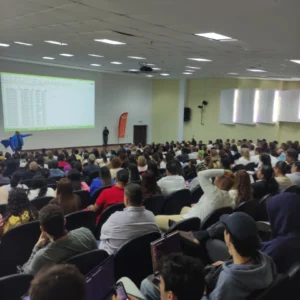 Empresarios y Emprendedores en en Cursos y Capacitaciones de Metaverso Creativo