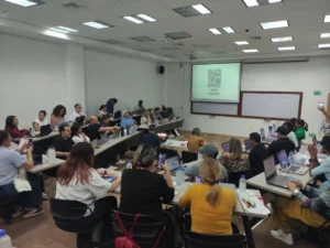 Empresarios y Emprendedores en en Cursos y Capacitaciones de Metaverso Creativo